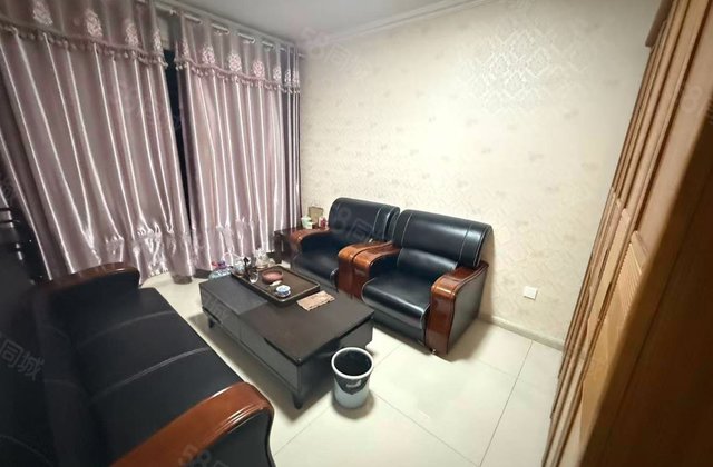 博香苑小区(B区)3室2厅127㎡118万二手房图片