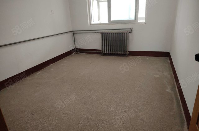 文轩本部  二实验  区教育局家属院 三室两厅一卫 停车方便