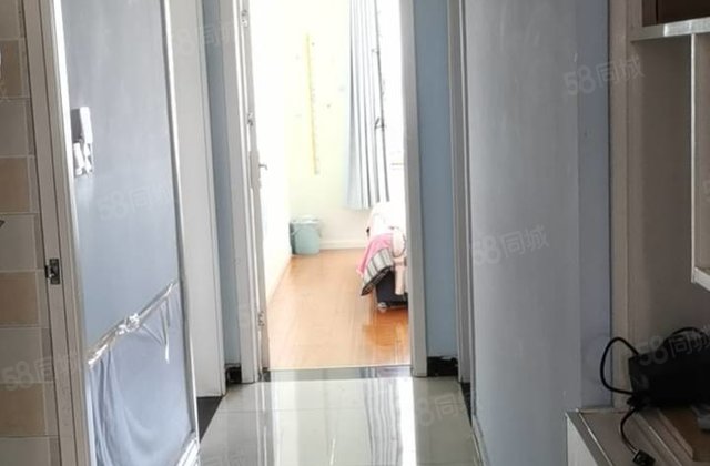 香格里二期电梯楼房三居送地下室房东直卖全款优惠诚心买价格可议