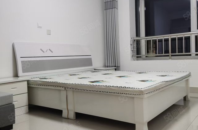 诚信出售 文轩本部 羡林苑 可隔三居室 有证 带储