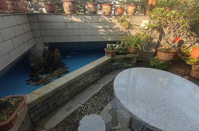 逸涛豪苑4室2厅168.5㎡138万二手房图片