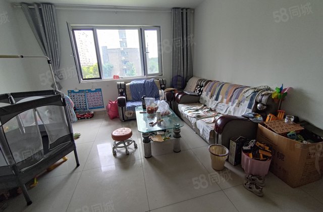 一实验 东边户 付庄小区 奥森 三室两厅 有证 随时看房