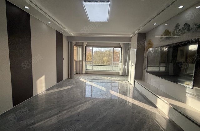 新苑名豪八区3室2厅122.14㎡65.8万二手房图片