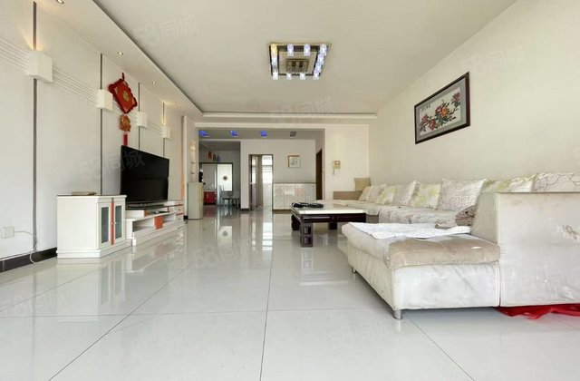 永盛花园5室2厅179㎡50万二手房图片