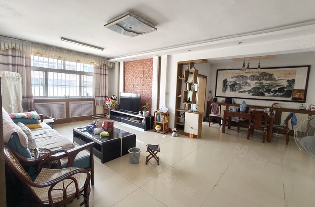火车站附近安民小区，金凤龙庭，柳泉花园3室朝阳，双阳台带车库
