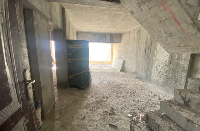 富丽天誉4室2厅94㎡85万二手房图片