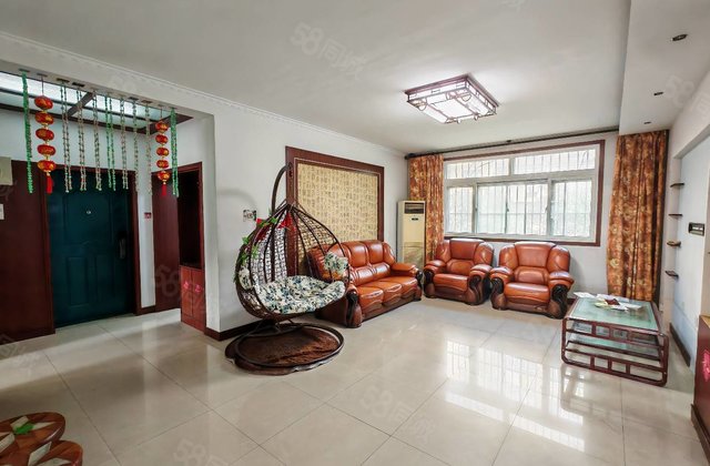 徒骇河旁 滨河花园三室两卫 带储藏室随便停车好楼层双阳台