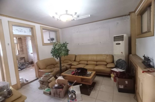 文轩中学~医院小区~多层3室~边户~精装3室~免大税~有钥匙