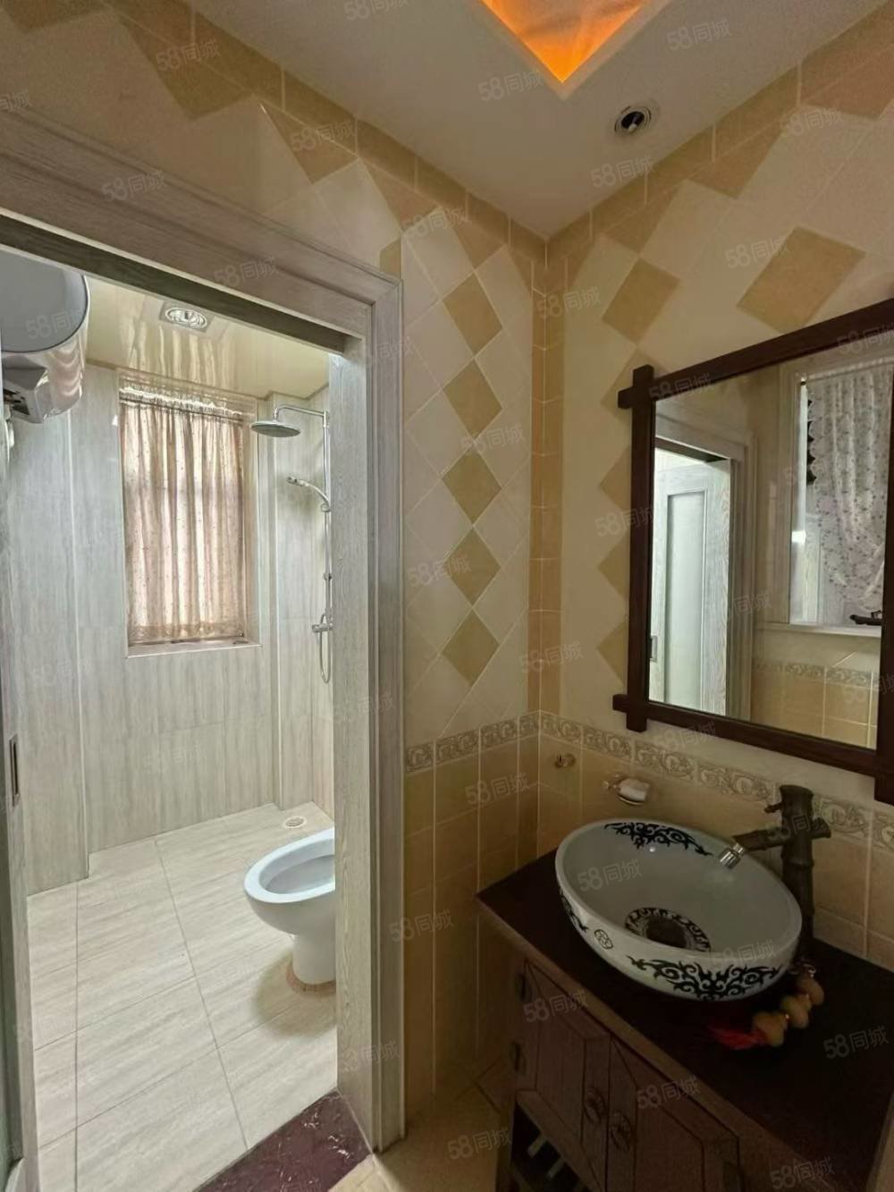 辽河半岛2室2厅2卫143㎡南北59.8万