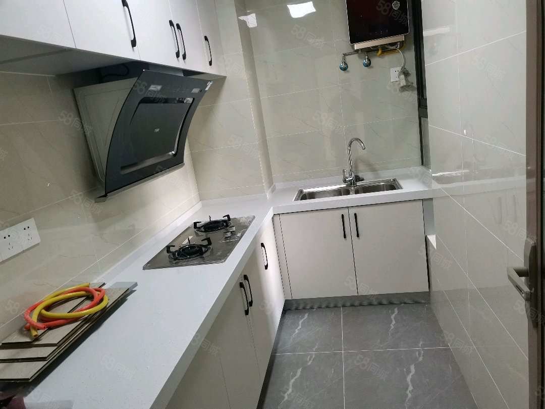 天麟汇景园2室2厅1卫77.43㎡东53.8万