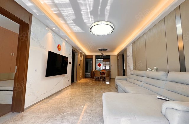 保利紫山花园4室2厅111.09㎡225万二手房图片