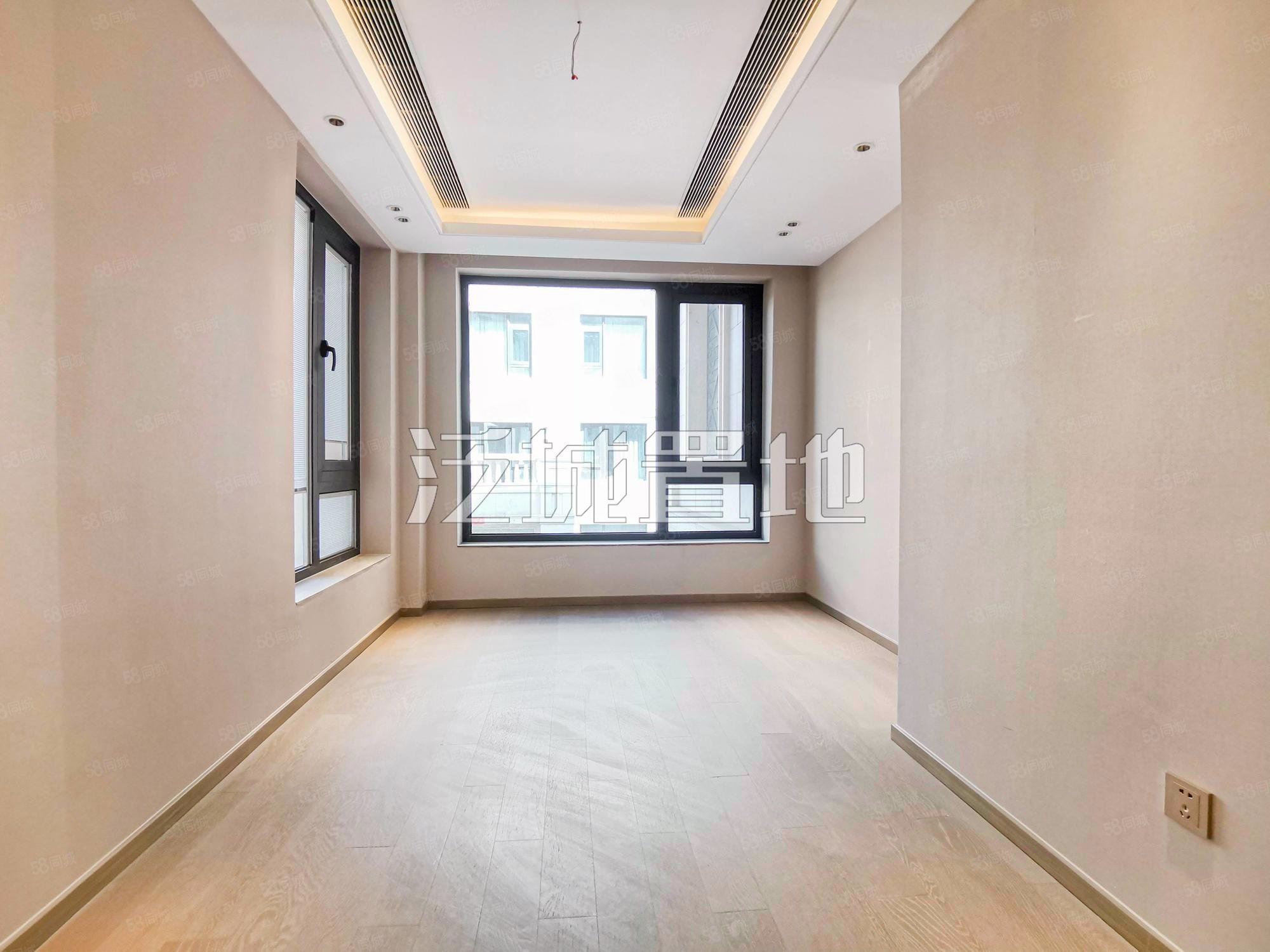 國瑞熙墅二區(qū)4室3廳3衛(wèi)418㎡南北1680萬