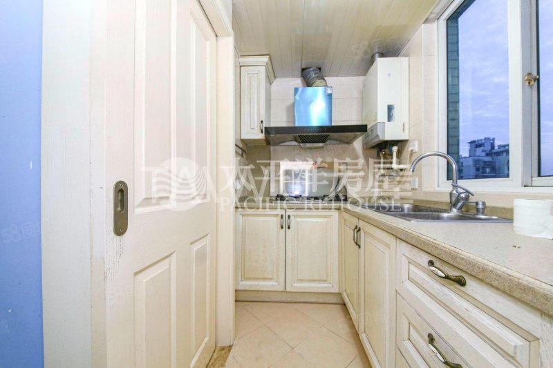 公园3000(公寓住宅)1室1厅1卫65.62㎡东南568万