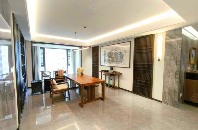 八方小区(B区)3室2厅135.82㎡388万二手房图片