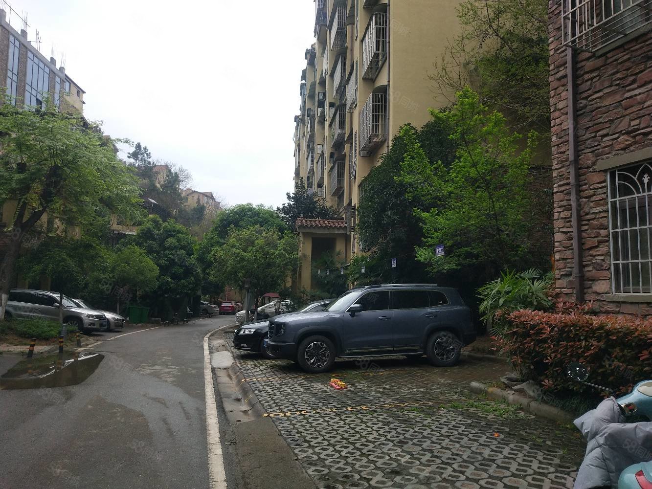 半山蓝湾2室2厅1卫90㎡南北75万