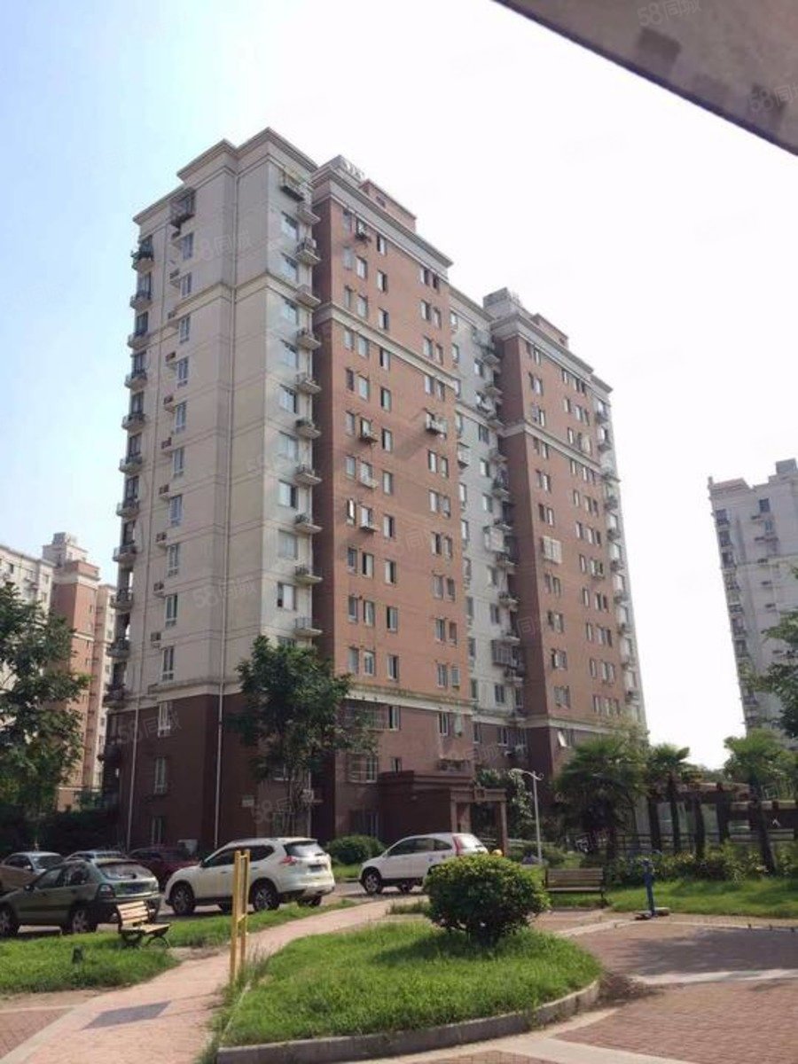 【10图】打一 模范 双 紧邻曹路9号线地铁 对面恒越荣欣广场,中虹家园