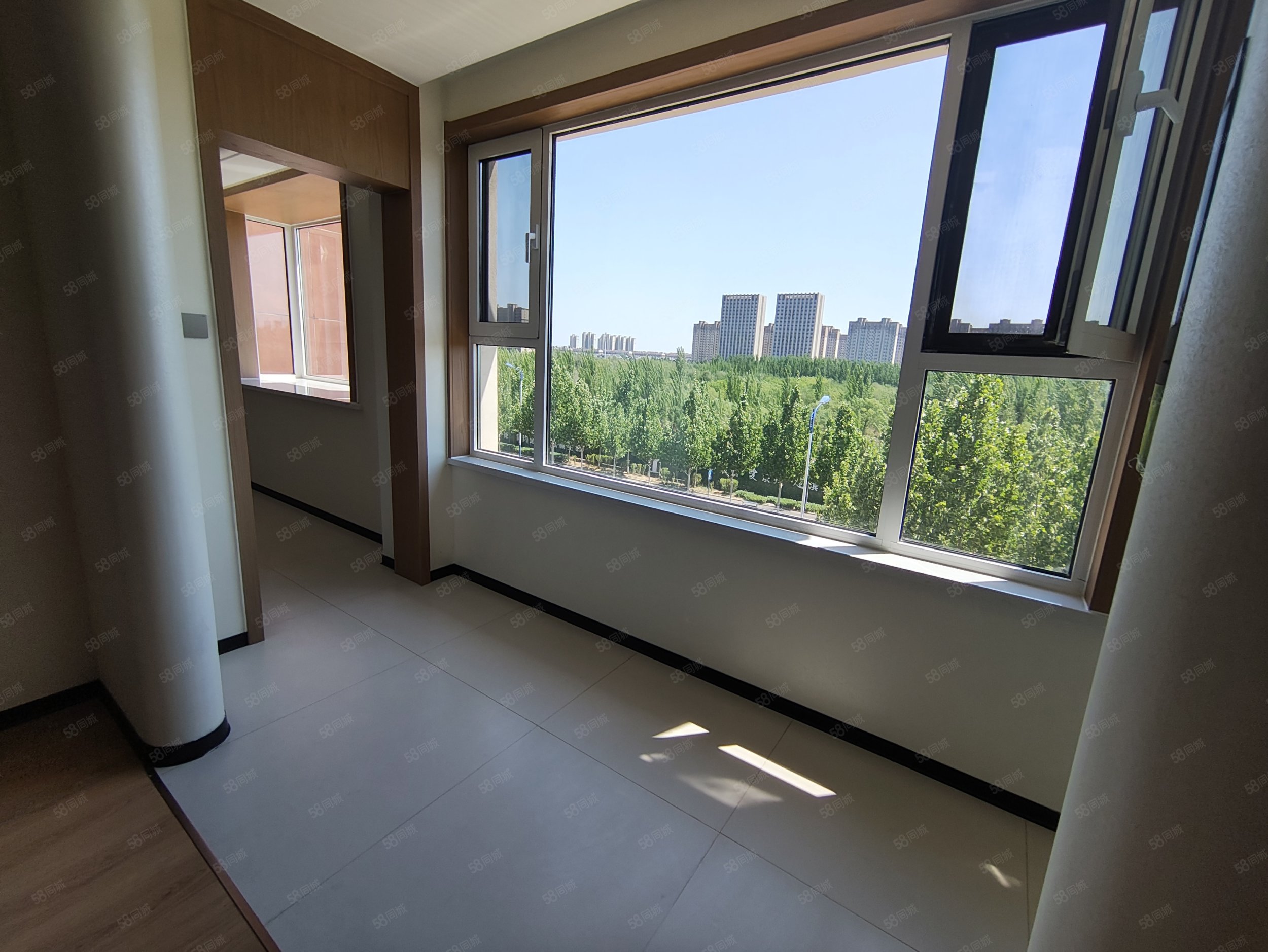 泰山名郡2室2厅1卫112㎡南北63万