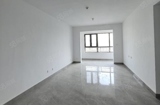 走一手走一手桂馨苑可贷款带车位地下室急售房源