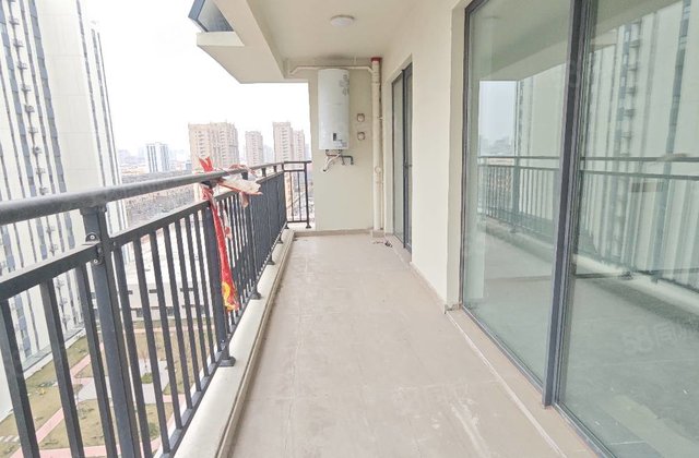 云麓九里洋房 四室两厅两卫 户型好南北通透采光好好 时代美景