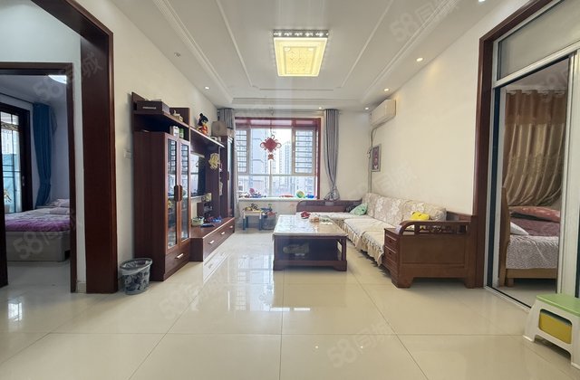 文苑二中！5层！全明边户！客厅大飘窗！金柱大学城！送车位储！