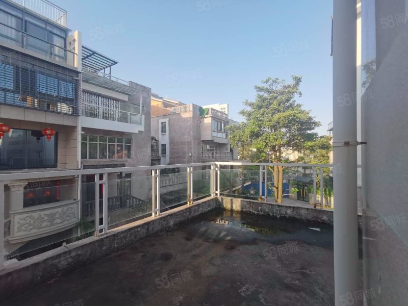 鹭岛北海湾7室3厅5卫413.61㎡南北2100万