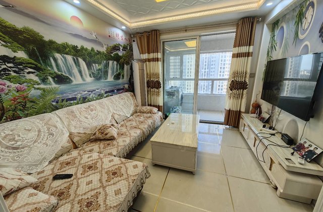 阿卡六期 精装大两局 带车位 双阳台 领包入住 刚需过渡合适