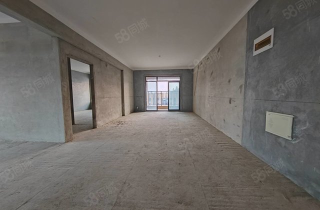 中都巴黎城3室2厅131㎡65万二手房图片