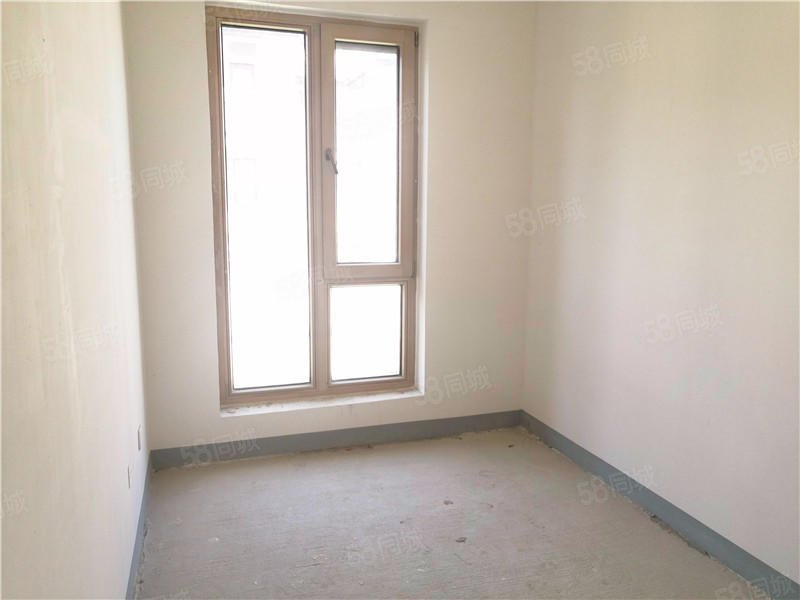 領(lǐng)秀翡翠山(別墅)5室2廳4衛(wèi)279.46㎡南北1050萬