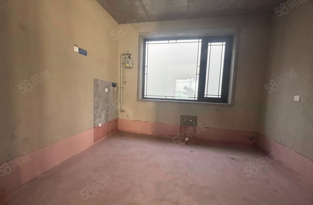 名仕温泉国际城(别墅)4室2厅145㎡80万二手房图片