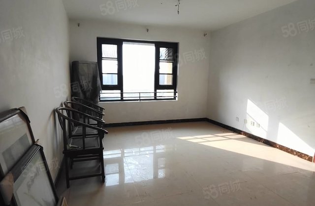 真实在售 开发区振华 三叶草户型 送车位地下室免大税