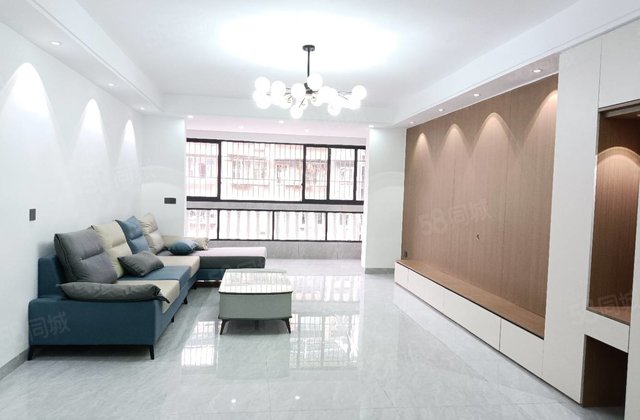 县农行宿舍3室2厅136㎡29.8万二手房图片