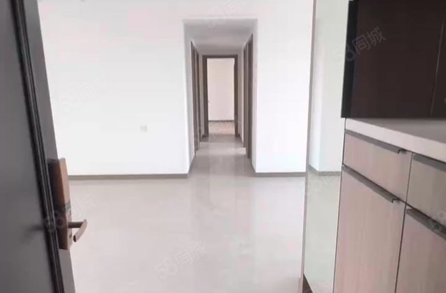 龙湖天著4室2厅139.46㎡338万二手房图片