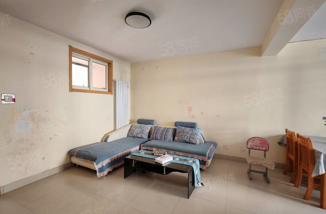 东昌湖畔好房急售～六十多个～  四楼采光好～价格好谈～来看房