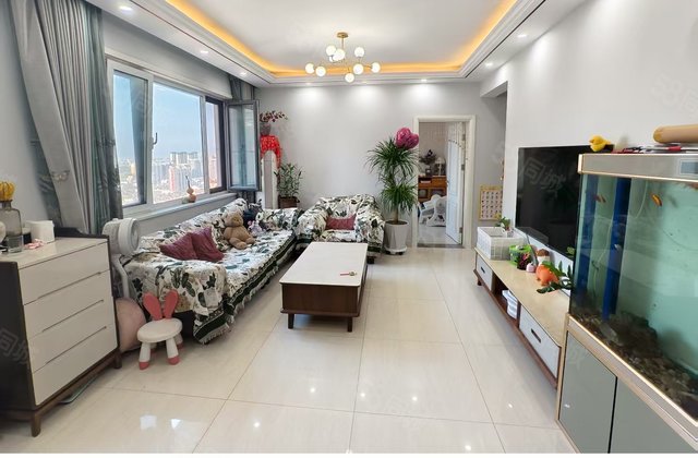 急售 星光和园 中层精装 三室两卫 东边户 带车位 免大税