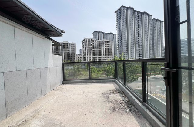 融创杭州湾壹号望臻园(别墅)4室2厅150㎡138.5万二手房图片