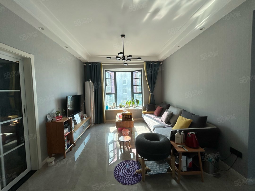 祥安东城国际花园2室2厅1卫70.09㎡南北39.8万