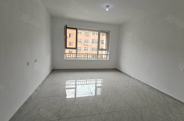 文轩本部财金书香澜庭 商品房 三室电梯房 次新小区 双卫生间