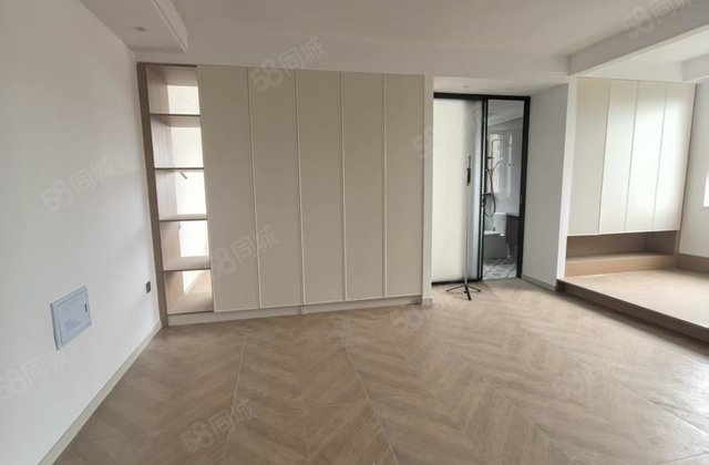 恒强马德里1室1厅55㎡27.9万二手房图片
