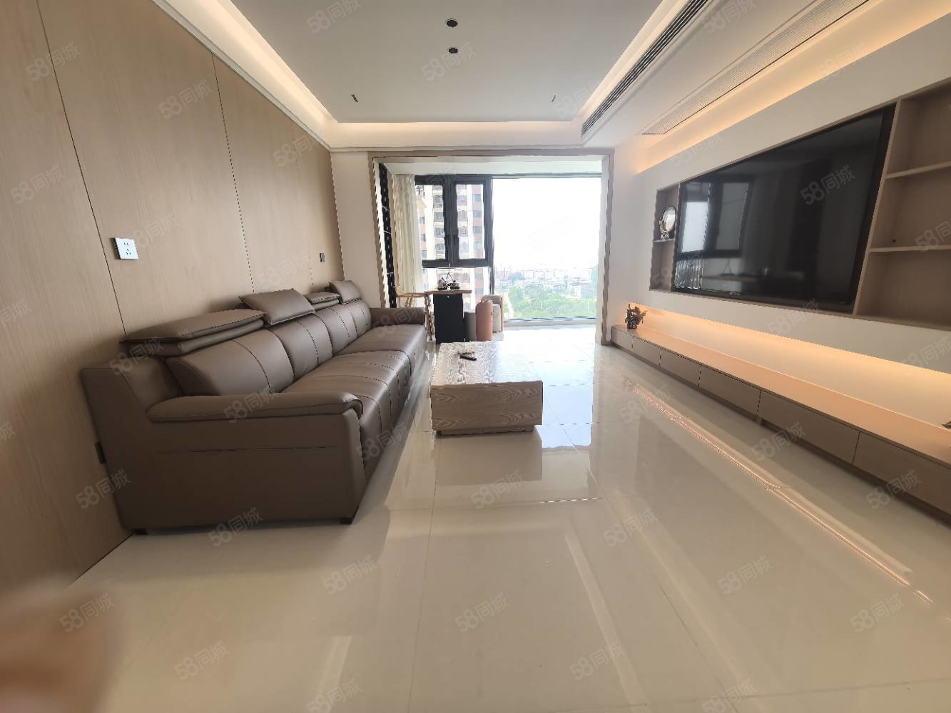 碧桂园凤熹台3室2厅2卫117㎡南北73万