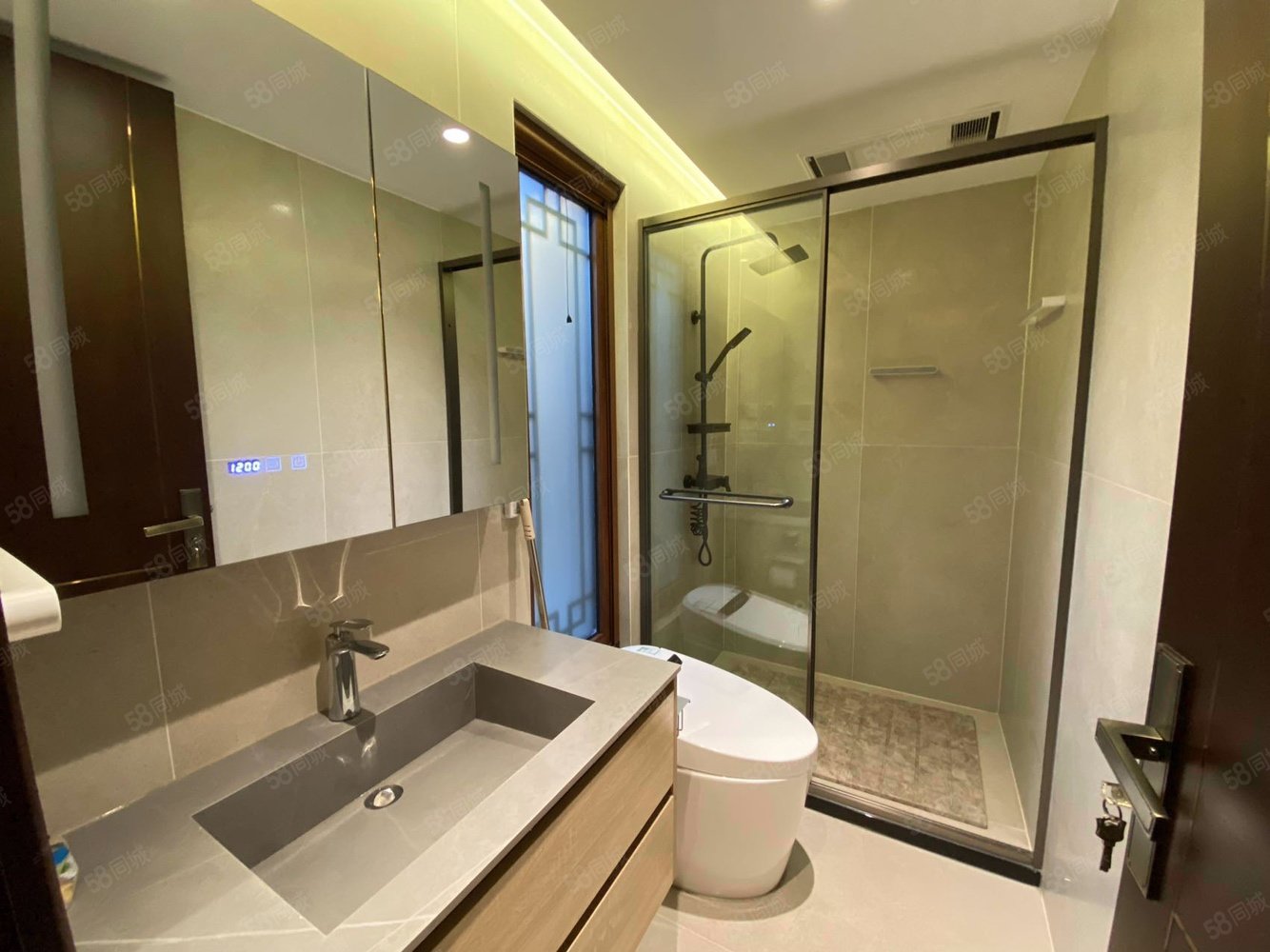 東絳胡同小區(qū)2室2廳1衛(wèi)70㎡南北850萬