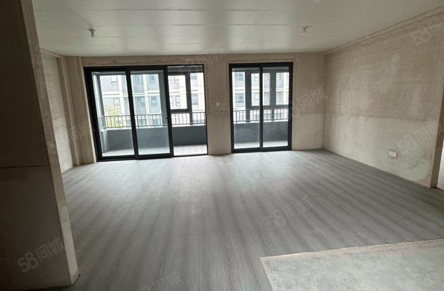 万科华鸿如园4室2厅181㎡137.8万二手房图片