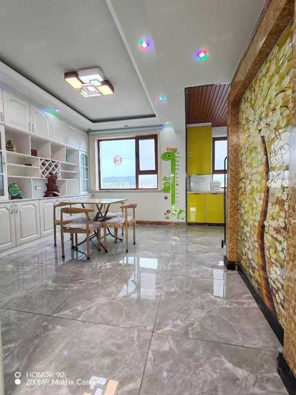 铁北鑫城3室2厅2卫145㎡南北49万