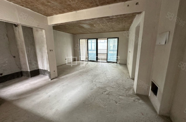 中南珑禧台4室2厅143.98㎡190万二手房图片