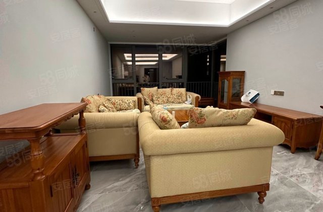 碧桂园贵阳中心3室2厅126.42㎡254万二手房图片