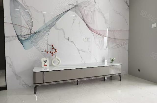 房东急售 荣盛江南里 板楼 近医院 中间楼层 诚意出售