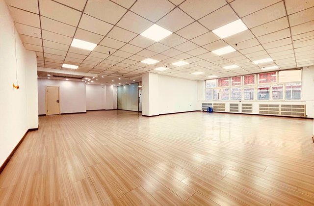 田地大厦3室1厅152.07㎡168万二手房图片