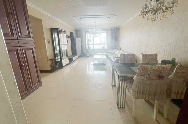 怡和蓝钻3室2厅140.93㎡115万二手房图片