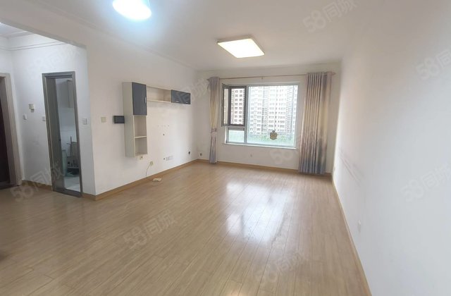 捡到  了昌润莲城   的一套好楼层带车位储藏免大税房东急售