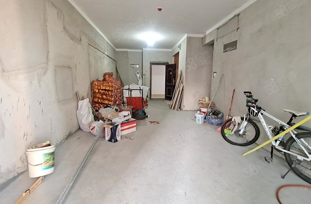 芦江小区3室2厅129㎡98万二手房图片