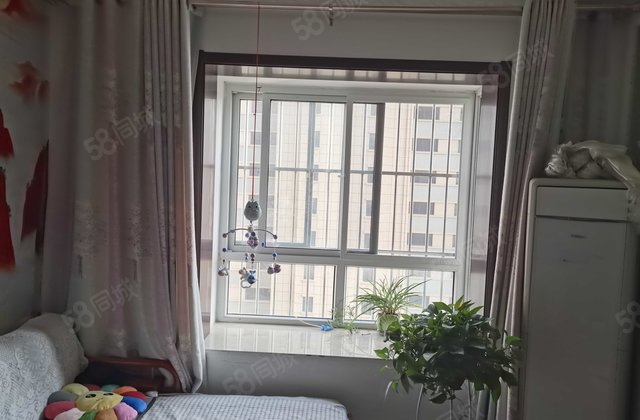 海源丽都 中间好楼层 近医院 电梯房 南北通透  送地下室